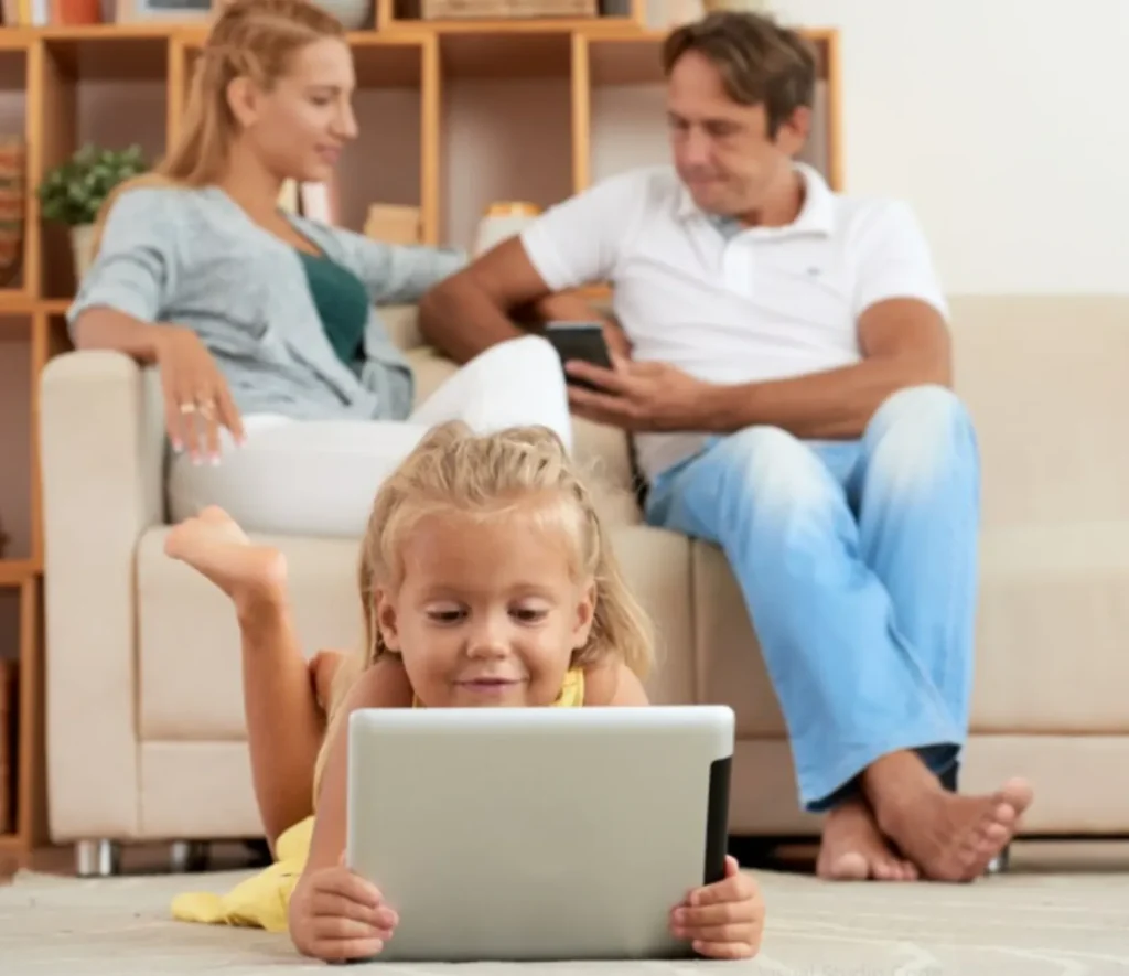 ¿Cómo encontrar el equilibrio entre el tiempo en pantalla y la vida en familia?